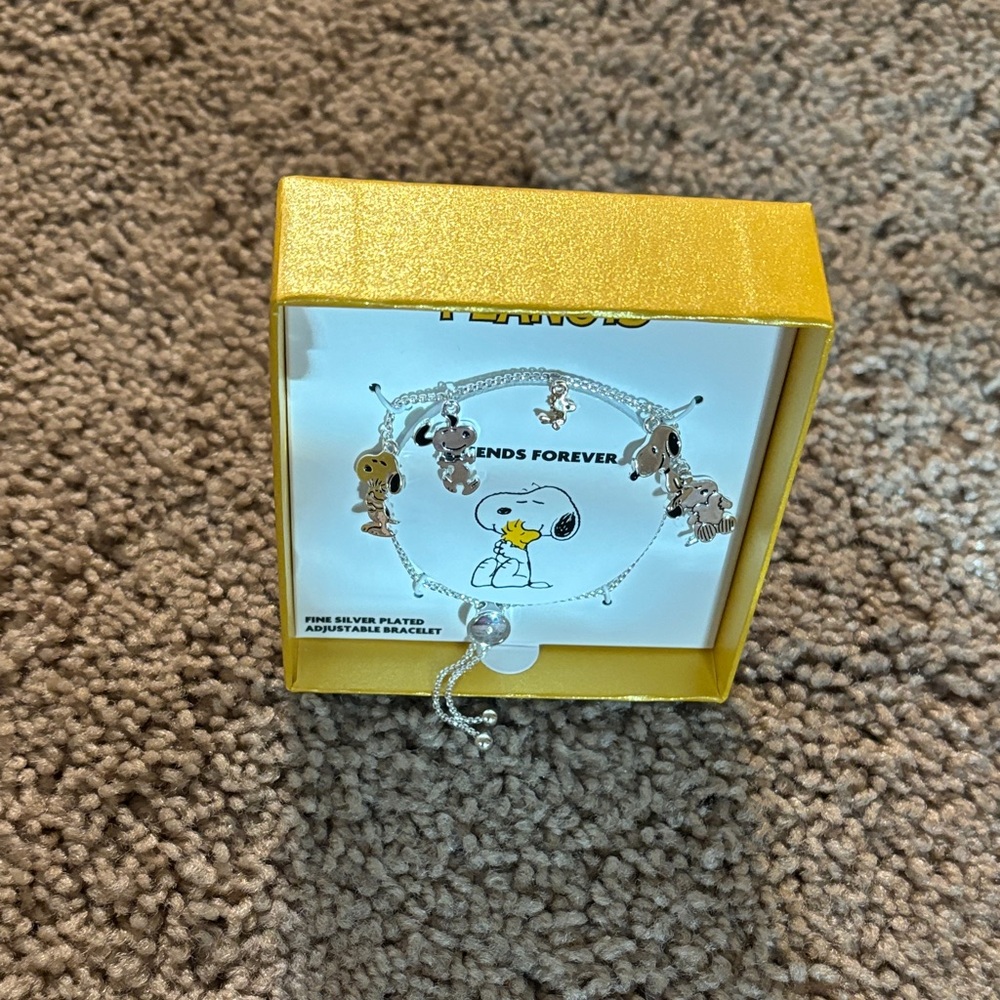Peanuts Silver Charm Bracelet with Characters - Picture 4 of 10